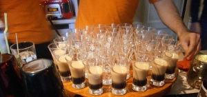 Atelier cocktails - Enterrement de vie de garçon Georges - cocktails B52 Atelier cocktails - Enterrement de vie de garçon Georges - cocktails B52