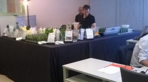 Bar à cocktails Stir it Up dans open space Arag